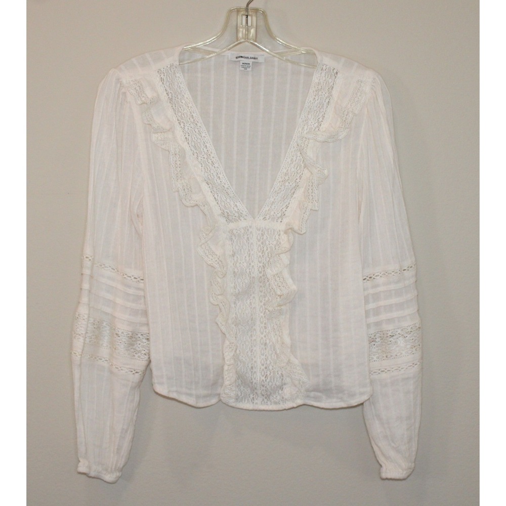 American Eagle cream blouse Medium lace ruffle V-Neck long sleeve cotton blend